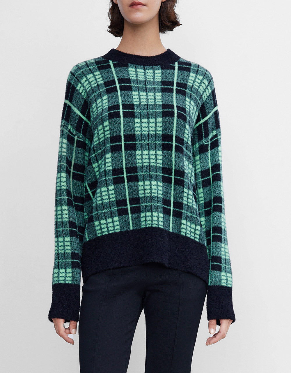 체크무늬 드롭 숄더 스웨터