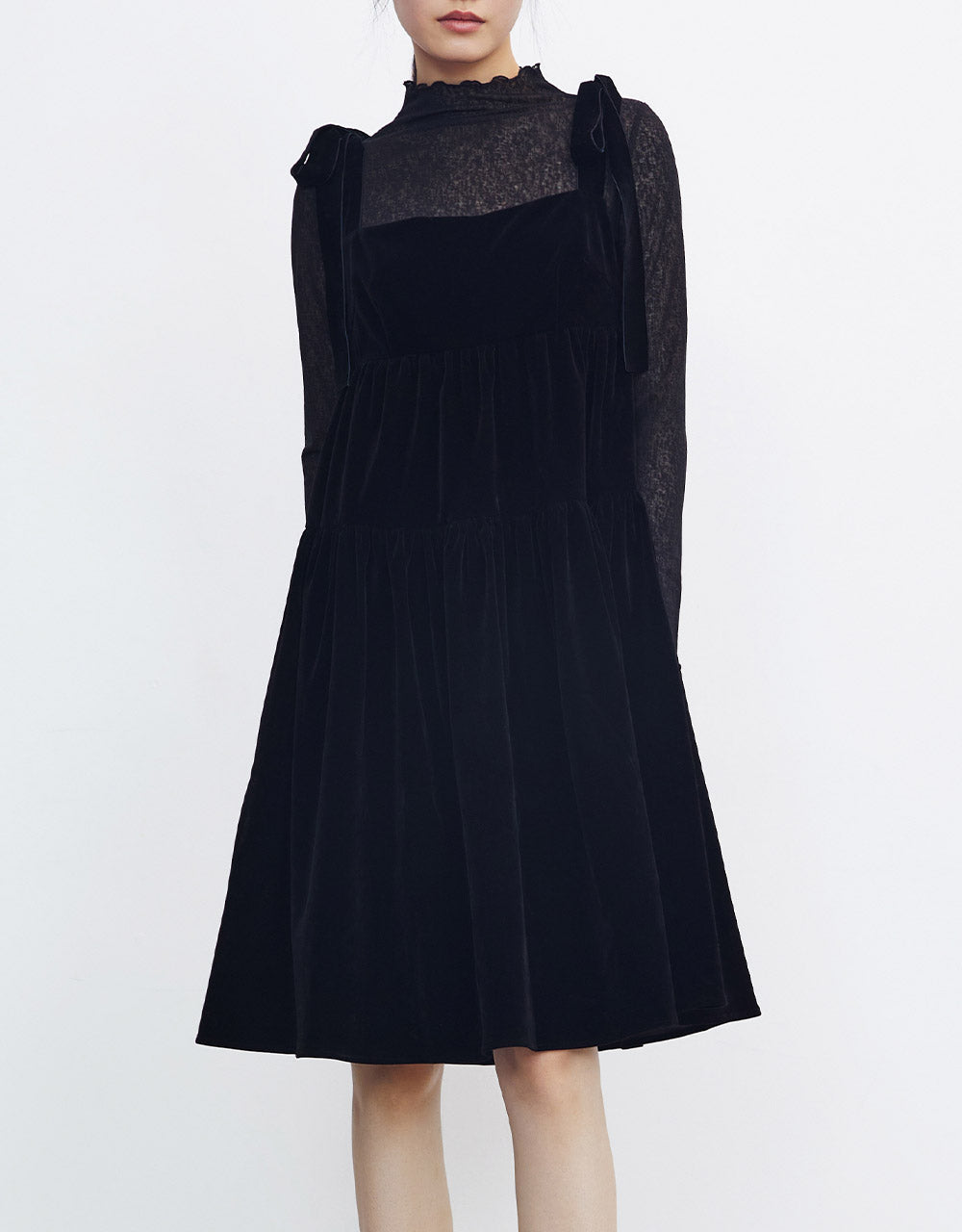 매듭 숄더 벨벳 캐미 드레스
